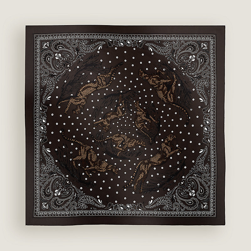 HERMES 最新作 スカーフ シルク カレ90 Brode Guepards Bandana guepards-bandana-double-face-